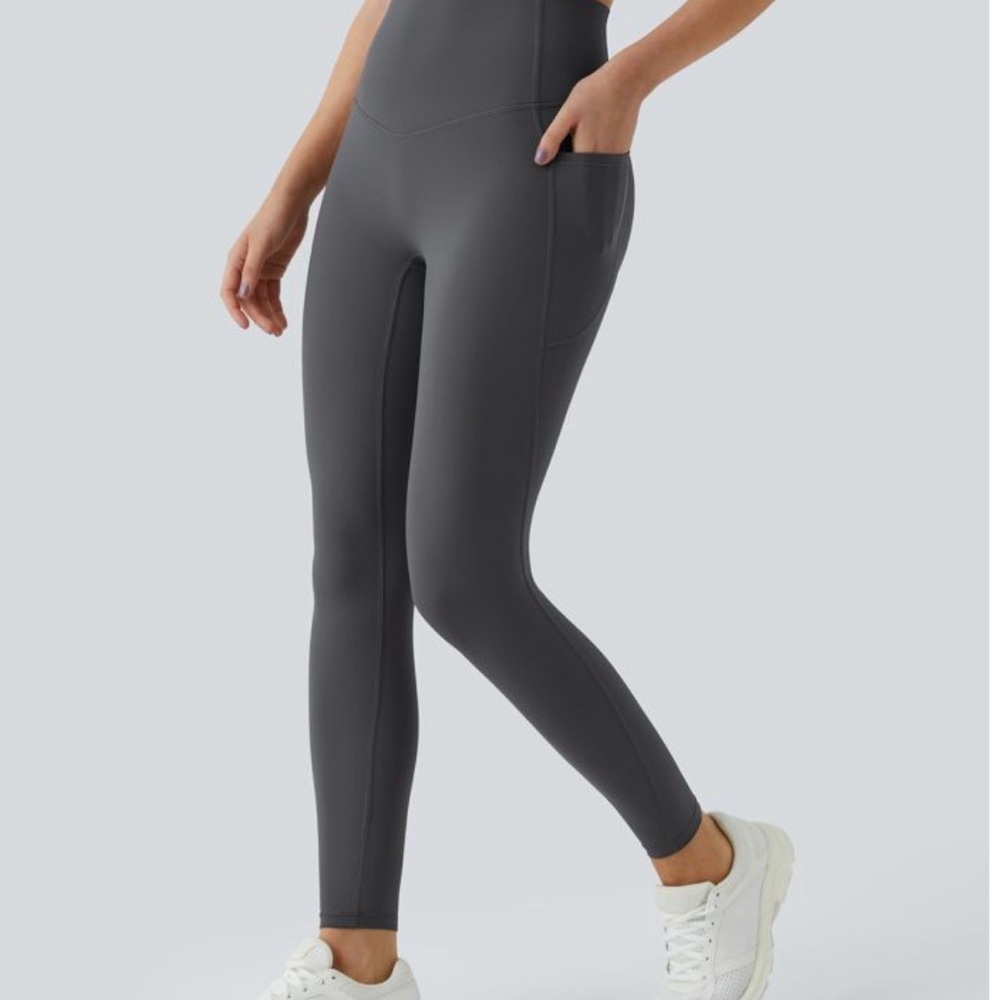 Halara Ultra Sculpt High-Waisted 7/8 length - Picture 5 of 16